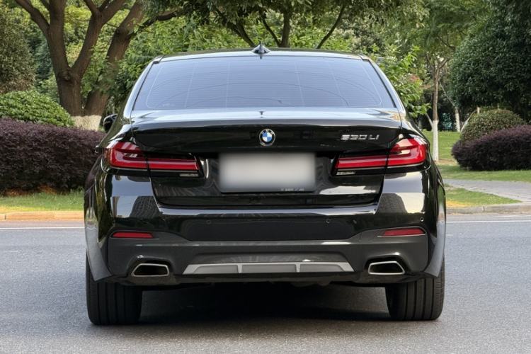 Used BMW 5 Series 2021 530Li Luxury Edition M Sport Package Exterior 5