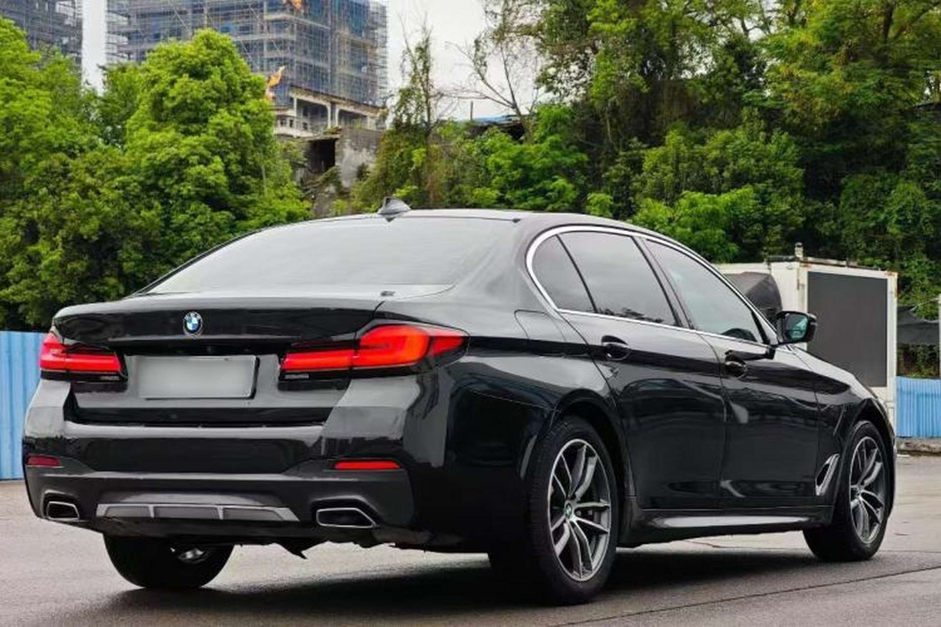 Used BMW 5 Series 2021 525Li M Sport Package Exterior 5
