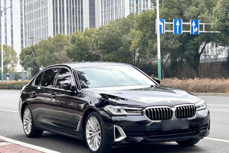 Used BMW 5 Series 2021 530Li Luxury Edition Premium Package Exterior 6