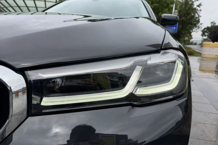 Used BMW 5 Series 2021 530Li Luxury Edition Premium Package Exterior 7