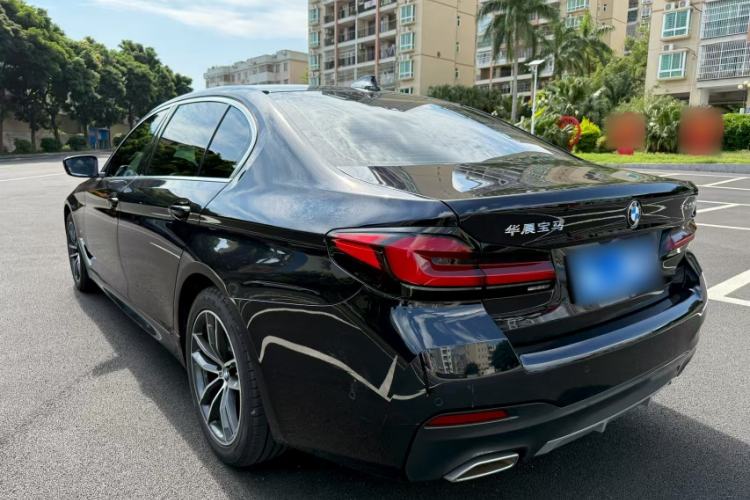 Used BMW 5 Series 2021 Facelifted 525Li M Sport Package Exterior 8