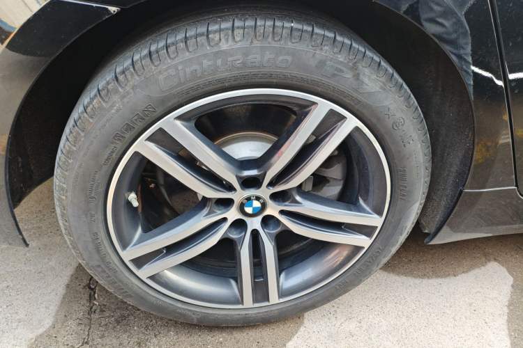 Used BMW 5 Series 2021 Restyled 530Li Leading Edition Luxury Package Exterior 8