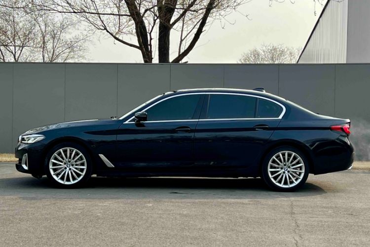 Used BMW 5 Series 2021 530Li Luxury Edition Premium Package Exterior 8