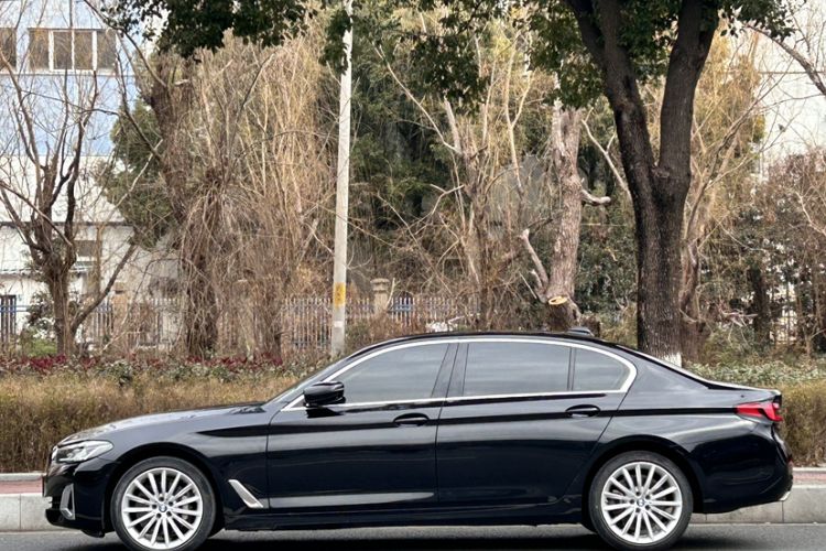 Used BMW 5 Series 2021 530Li Luxury Edition Premium Package Exterior 8