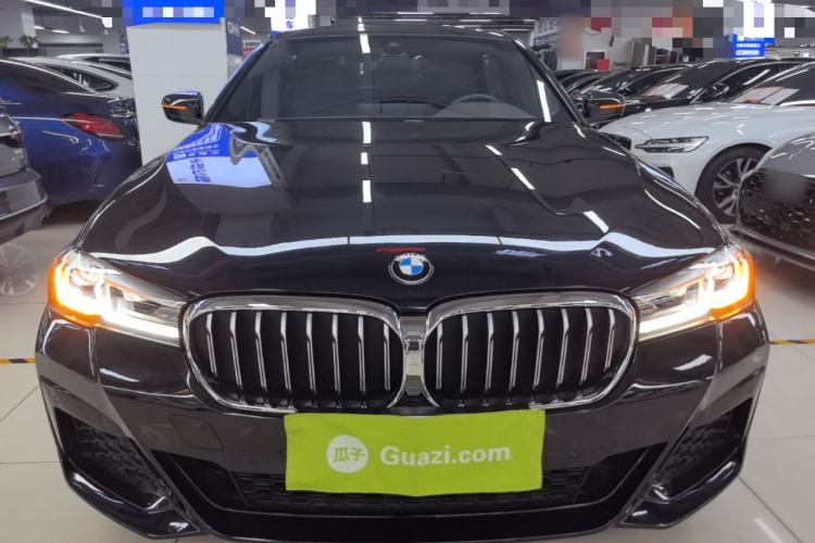 Used BMW 5 Series 2021 525Li M Sport Package Front