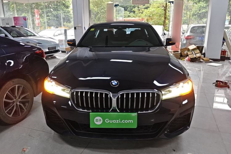 Used BMW 5 Series 2021 525Li M Sport Package Front