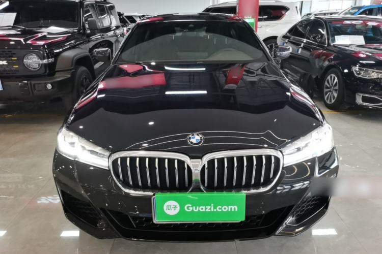 Used BMW 5 Series 2021 Facelifted 530Li Leading Edition M Sport Package Front