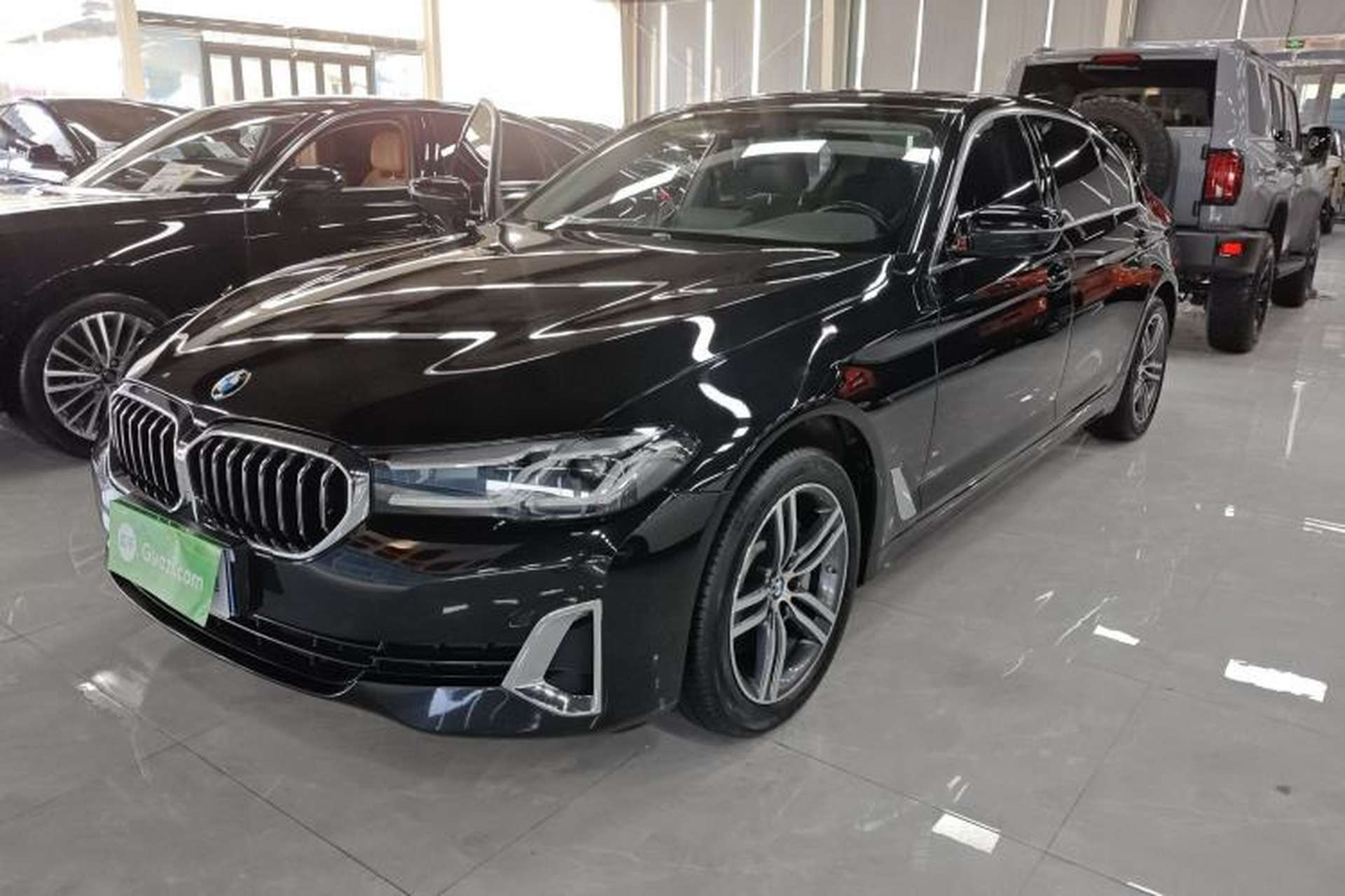 Used BMW 5 Series 2021 530Li xDrive Luxury Package Front Left 45 Deg
