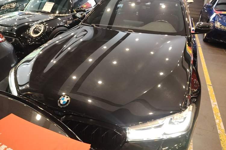 Used BMW 5 Series 2021 Facelifted 525Li M Sport Package Front