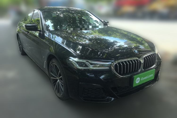 Used BMW 5 Series 2021 530Li Leading Model M Sport Package Front Right 45 Deg