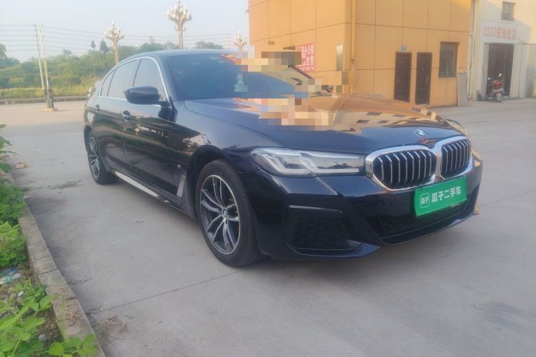 Used BMW 5 Series 2021 525Li M Sport Package Front Right 45 Deg