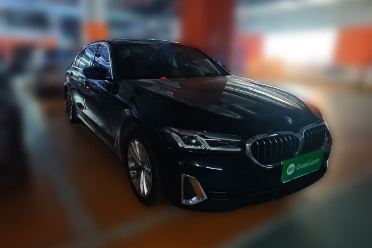 Used BMW 5 Series 2021 Updated Version 525Li Luxury Package Front Right 45 Deg