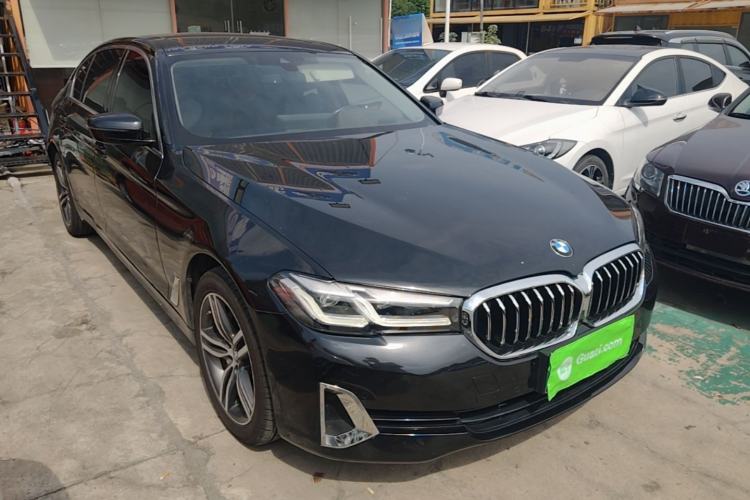 Used BMW 5 Series 2021 530Li Leading Luxury Package Front Right 45 Deg