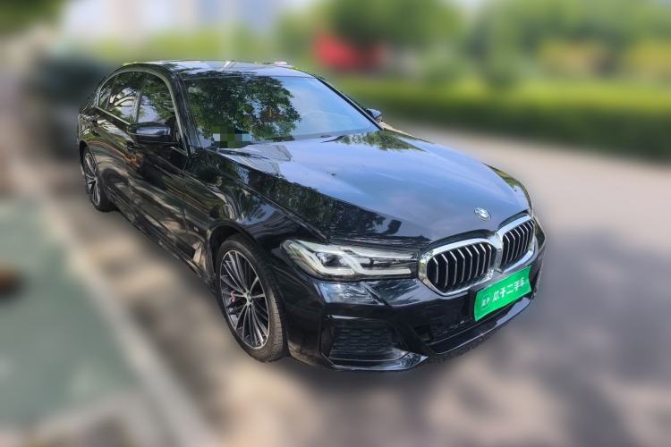 Used BMW 5 Series 2021 530Li Leading Model M Sport Package Front Right 45 Deg