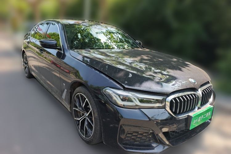 Used BMW 5 Series 2021 Restyled 530Li Luxury Edition M Sport Package Front Right 45 Deg