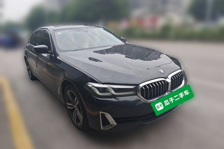 Used BMW 5 Series 2021 Restyled 530Li Leading Edition Luxury Package Front Right 45 Deg