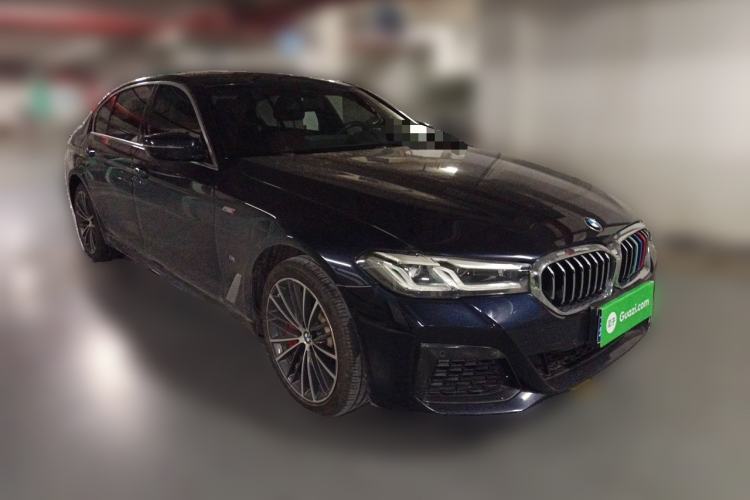 Used BMW 5 Series 2021 530Li Leading Model M Sport Package Front Right 45 Deg