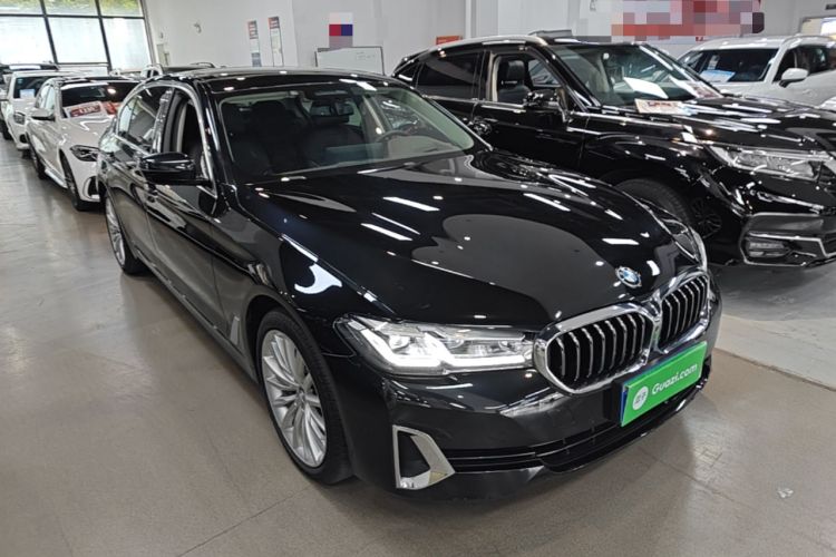 Used BMW 5 Series 2021 Updated 530Li Luxury Package Premium Edition Front Right 45 Deg