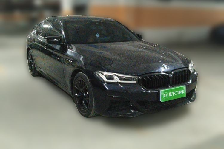 Used BMW 5 Series 2021 530i M Sport Package Front Right 45 Deg