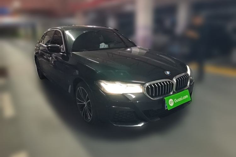 Used BMW 5 Series 2021 530Li Leading Model M Sport Package Front Right 45 Deg