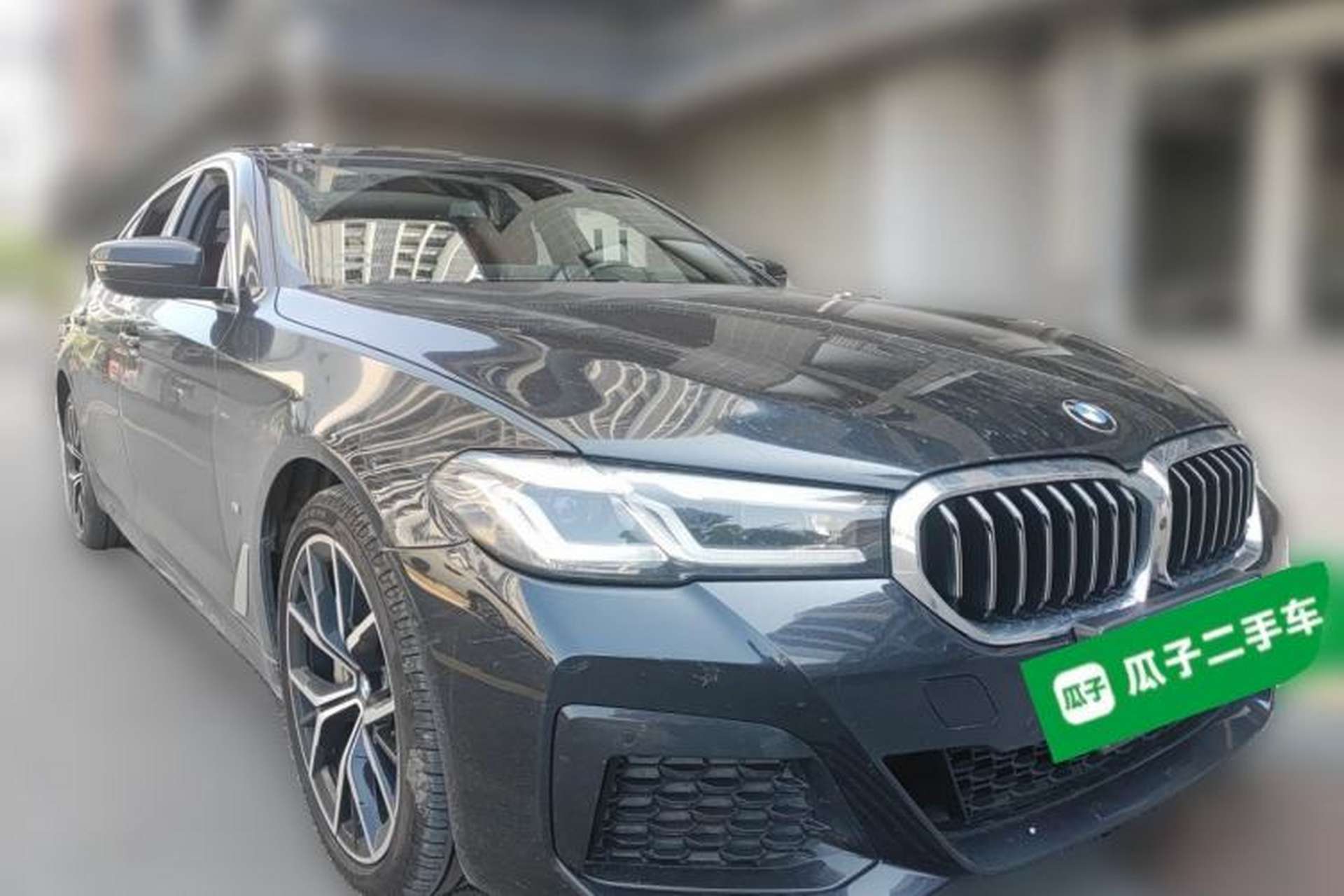 Used BMW 5 Series 2021 530Li Luxury Edition M Sport Package Front Right 45 Deg