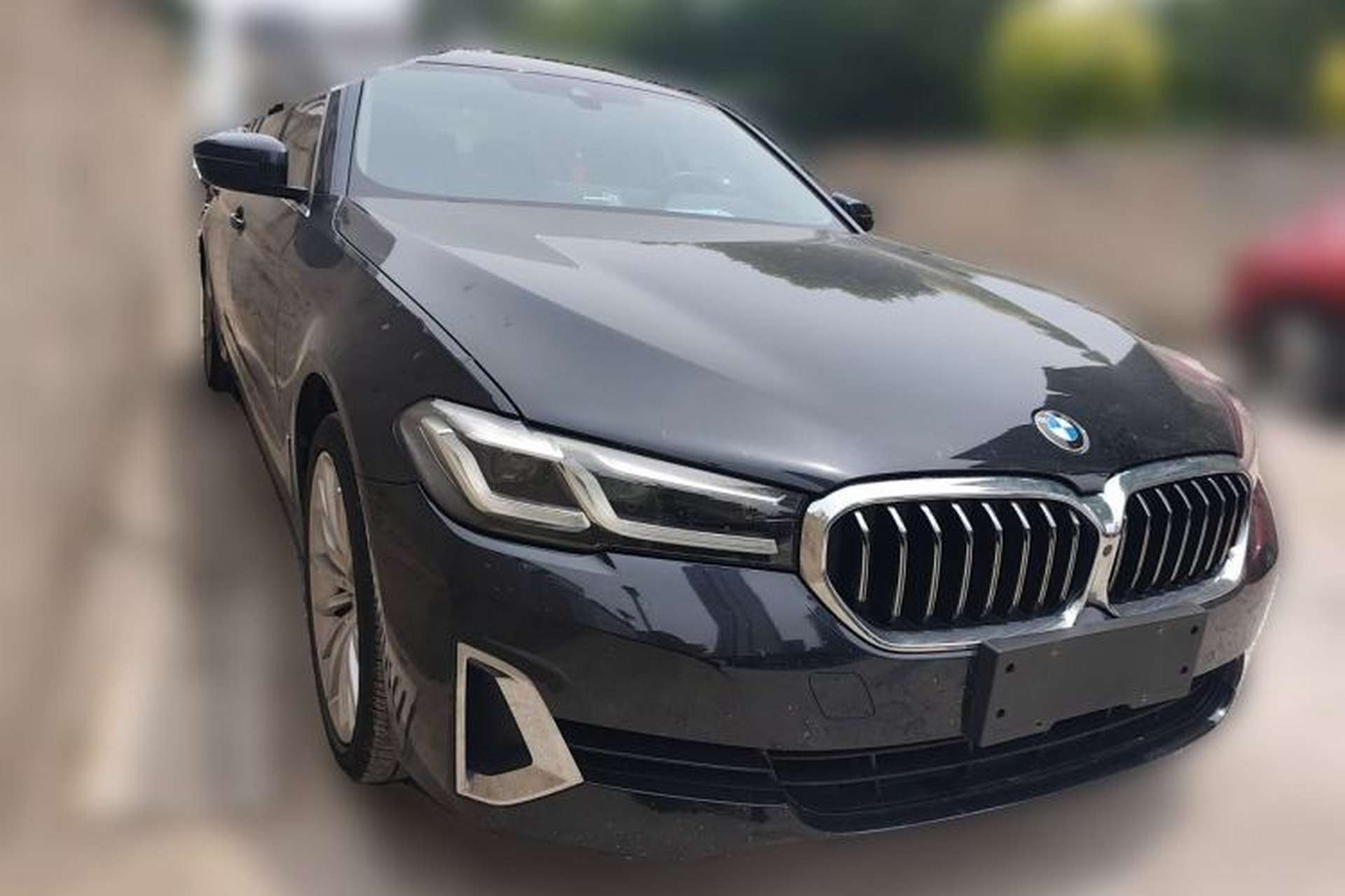 Used BMW 5 Series 2021 530Li Luxury Edition Premium Package Front Right 45 Deg