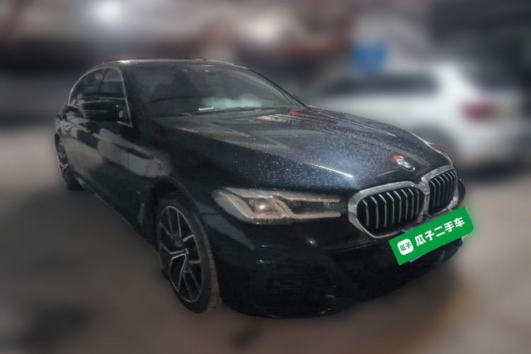 Used BMW 5 Series 2021 530Li Luxury Edition M Sport Package Front Right 45 Deg
