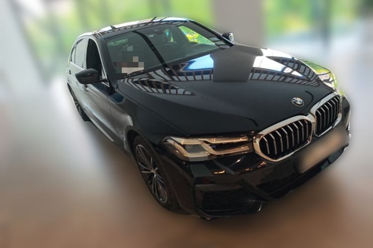 Used BMW 5 Series 2021 530Li xDrive M Sport Package Front Right 45 Deg