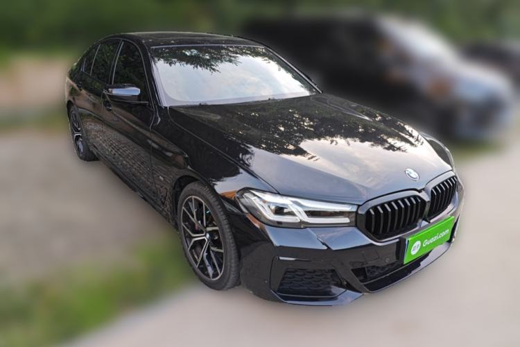 Used BMW 5 Series 2021 530i M Sport Package Front Right 45 Deg