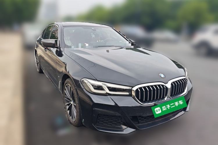 Used BMW 5 Series 2021 530Li Leading Model M Sport Package Front Right 45 Deg