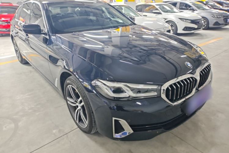 Used BMW 5 Series 2021 Restyled 530Li Leading Edition Luxury Package Front Right 45 Deg