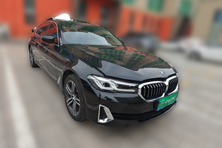 Used BMW 5 Series 2021 Restyled 530Li Leading Edition Luxury Package Front Right 45 Deg