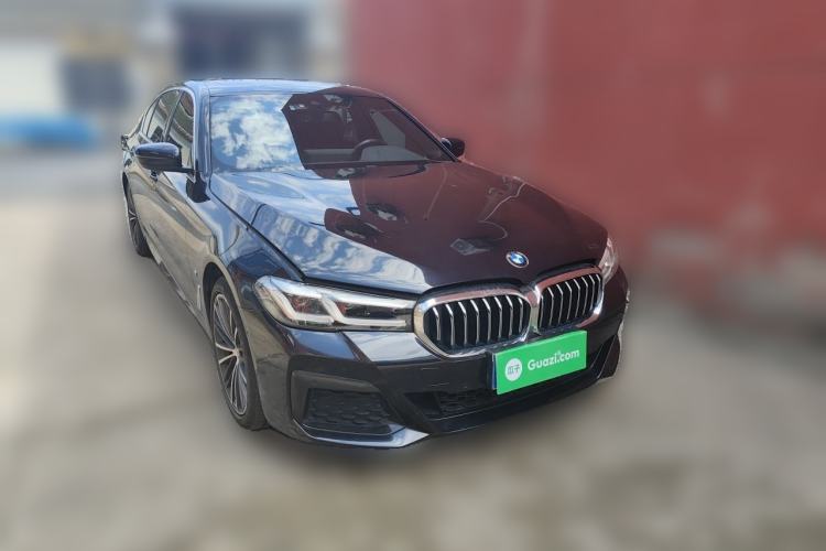 Used BMW 5 Series 2021 530Li Leading Luxury Package Front Right 45 Deg
