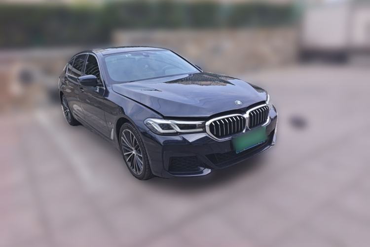 Used BMW 5 Series 2021 530Li Leading Model M Sport Package Front Right 45 Deg