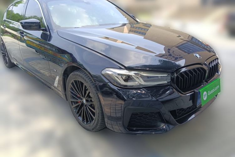 Used BMW 5 Series 2021 530Li Leading Model M Sport Package Front Right 45 Deg