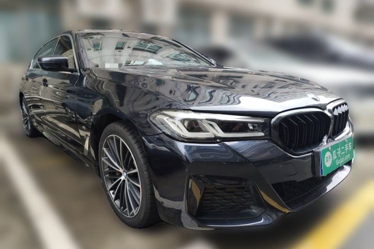Used BMW 5 Series 2021 530Li Leading Model M Sport Package Front Right 45 Deg