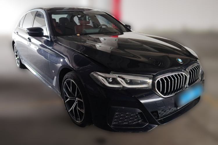 Used BMW 5 Series 2021 530Li Luxury Edition M Sport Package Front Right 45 Deg