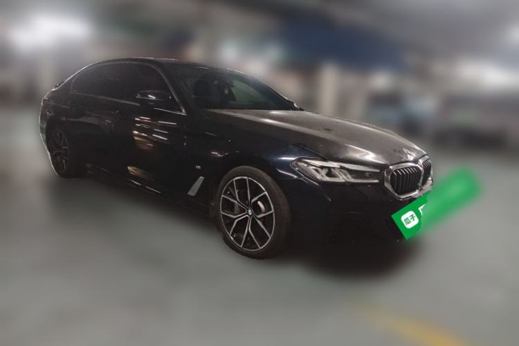 Used BMW 5 Series 2021 Restyled 530Li Luxury Edition M Sport Package Front Right 45 Deg