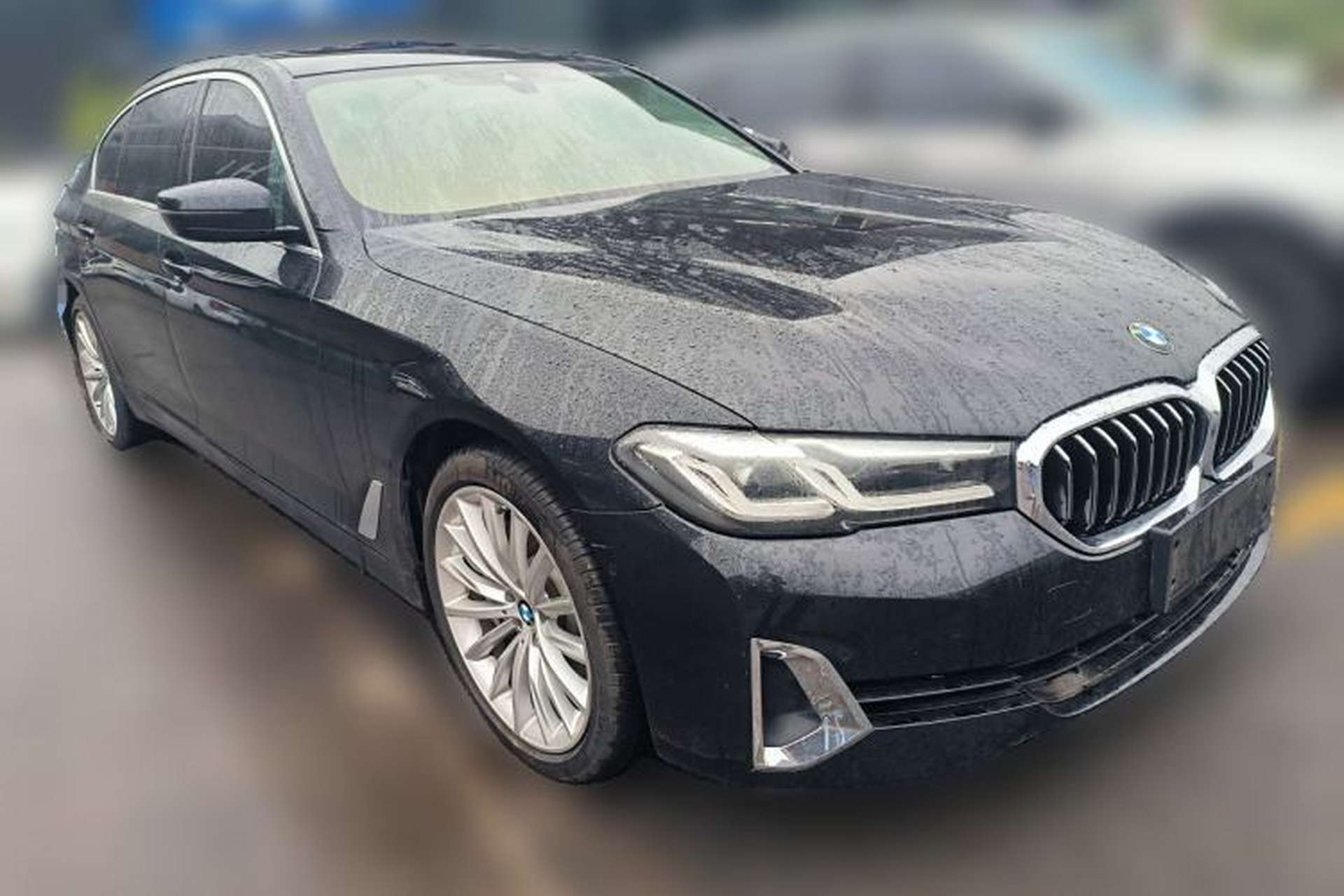 Used BMW 5 Series 2021 530Li Luxury Edition Premium Package Front Right 45 Deg