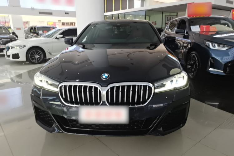 Used BMW 5 Series 2021 Facelifted 525Li M Sport Package Front