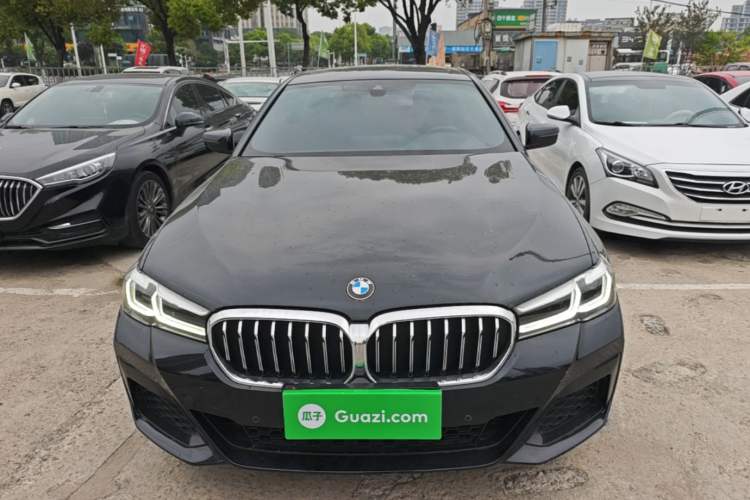 Used BMW 5 Series 2021 Facelifted 530Li Leading Edition M Sport Package Front
