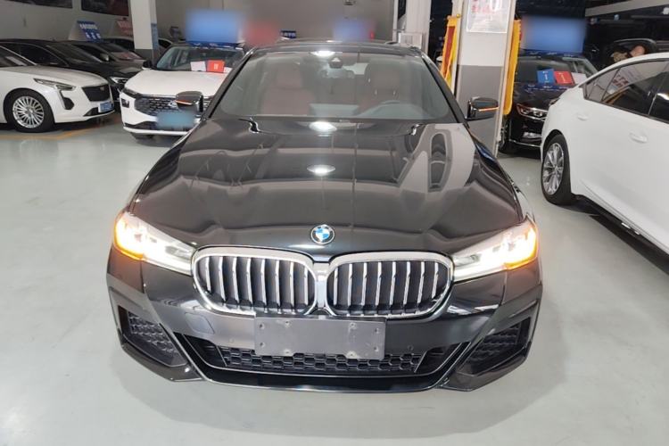 Used BMW 5 Series 2021 Facelifted 525Li M Sport Package Front