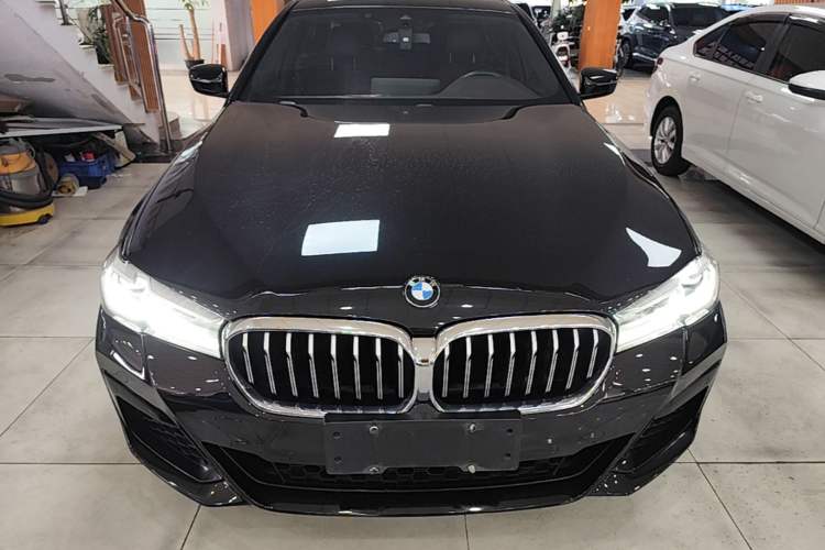 Used BMW 5 Series 2021 530Li Leading Model M Sport Package Front
