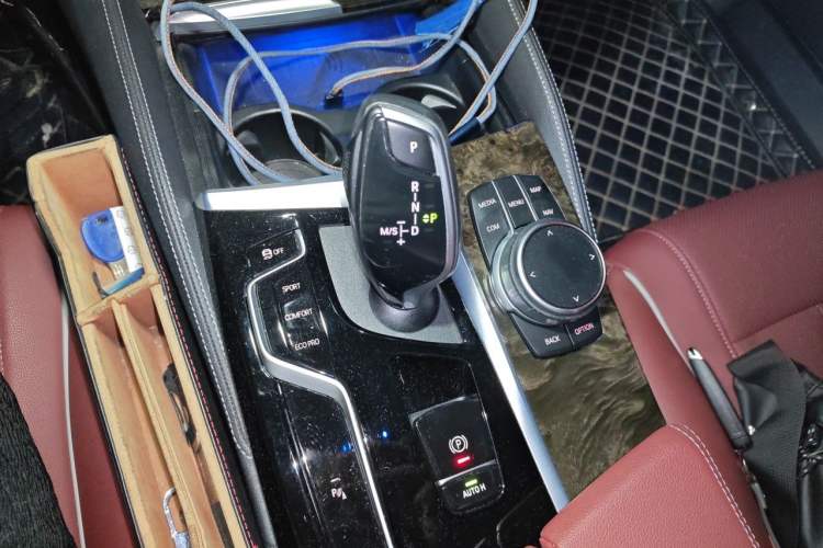 Used BMW 5 Series 2021 525Li M Sport Package Gear Lever