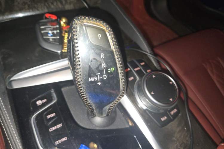 Used BMW 5 Series 2021 525Li Luxury Package Gear Lever
