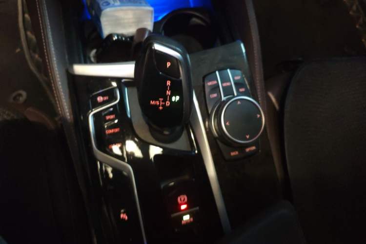 Used BMW 5 Series 2021 525Li M Sport Package Gear Lever