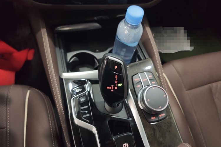 Used BMW 5 Series 2021 525Li Luxury Package Gear Lever