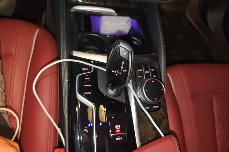 Used BMW 5 Series 2021 525Li M Sport Package Gear Lever