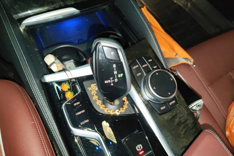 Used BMW 5 Series 2021 525Li M Sport Package Gear Lever