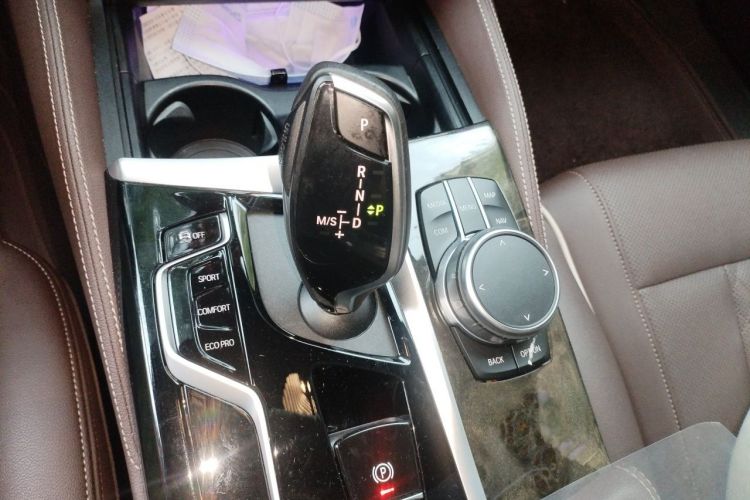 Used BMW 5 Series 2021 Facelifted 525Li M Sport Package Gear Lever